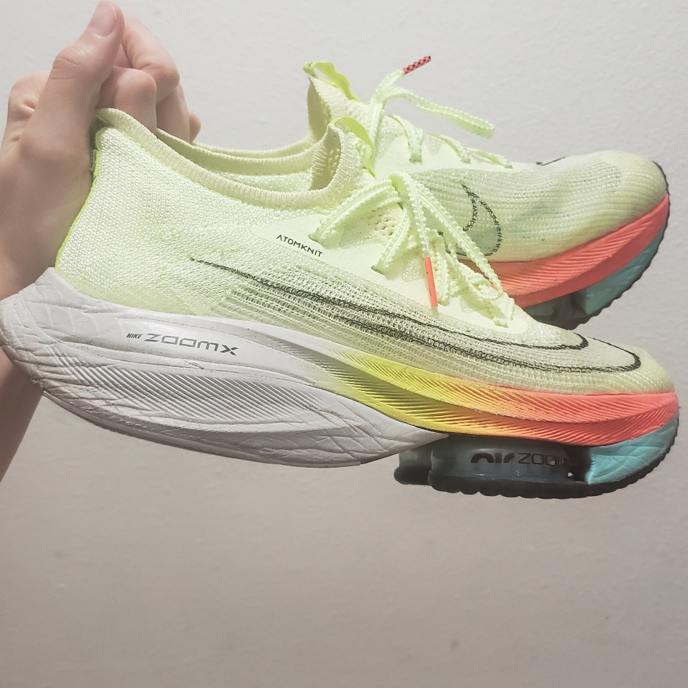 Women | Nike Air Zoom Alphafly Next% Shoes - Picture 2 of 11